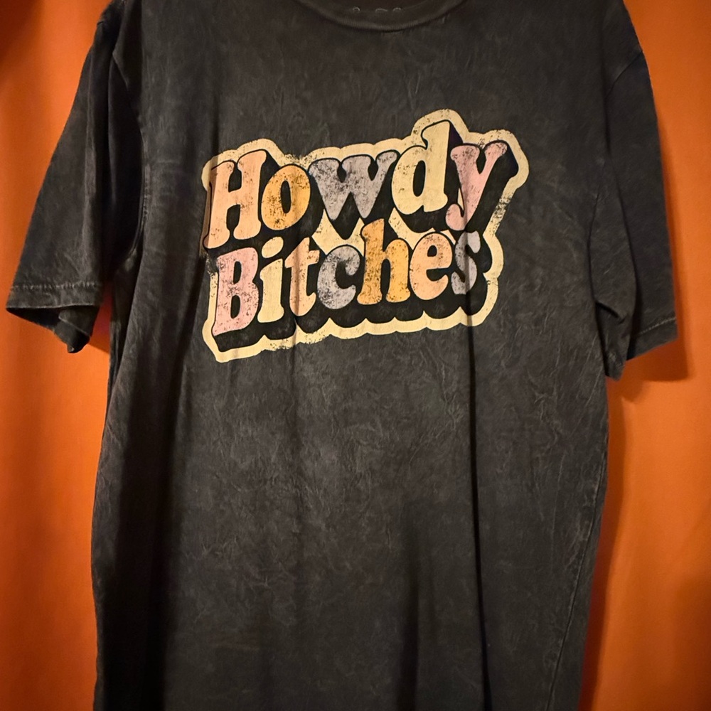 Graphic Black Tee - Short Sleeve